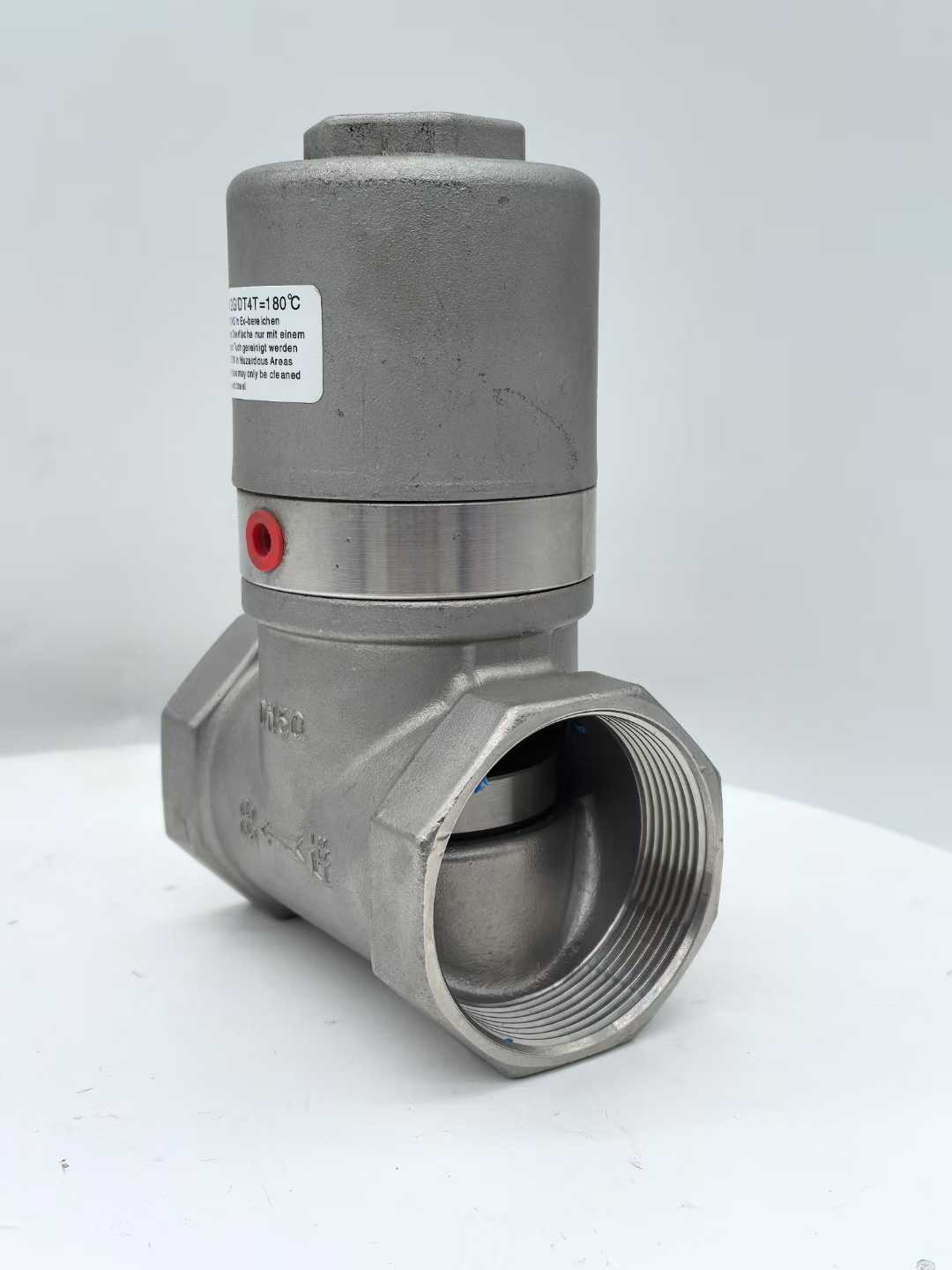 氣動切斷閥，體積小巧，流量大